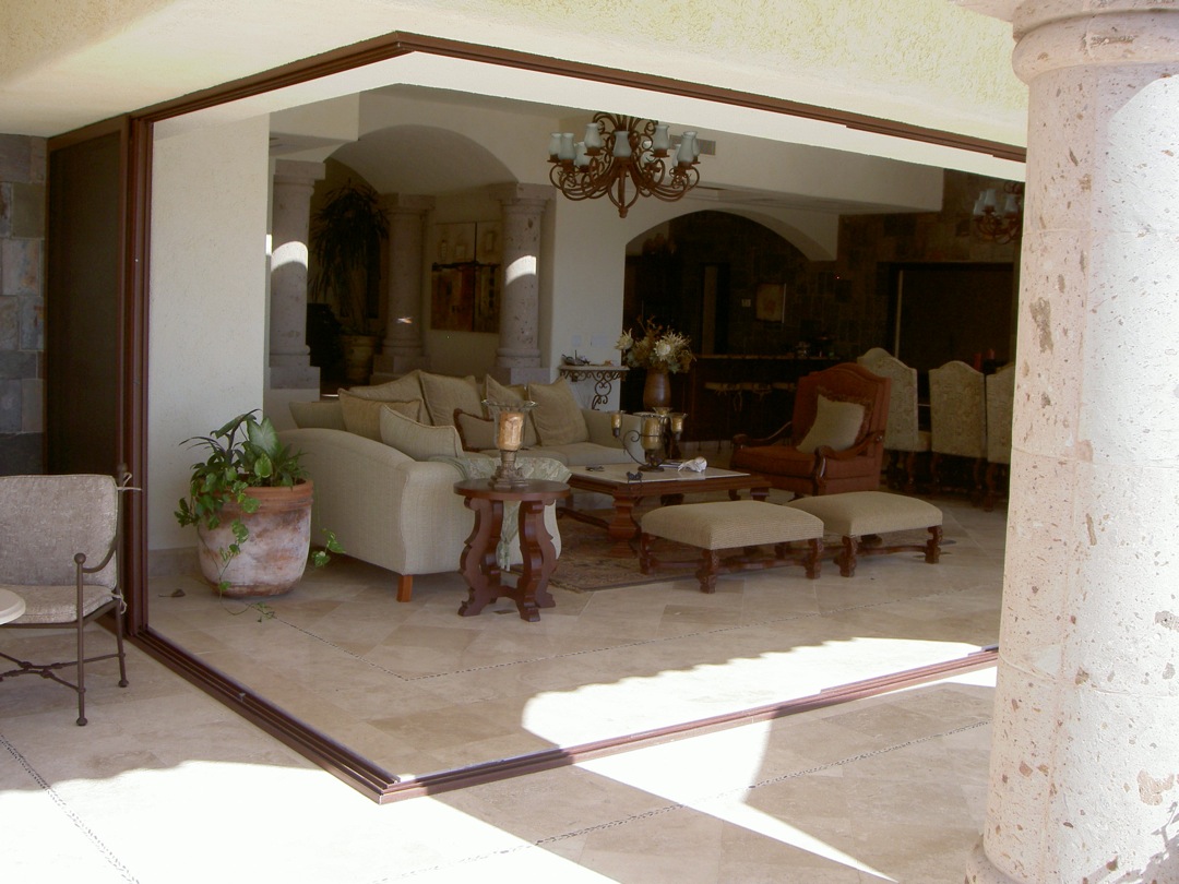 GallerySelection/HGreatRoomfrompatio.JPG