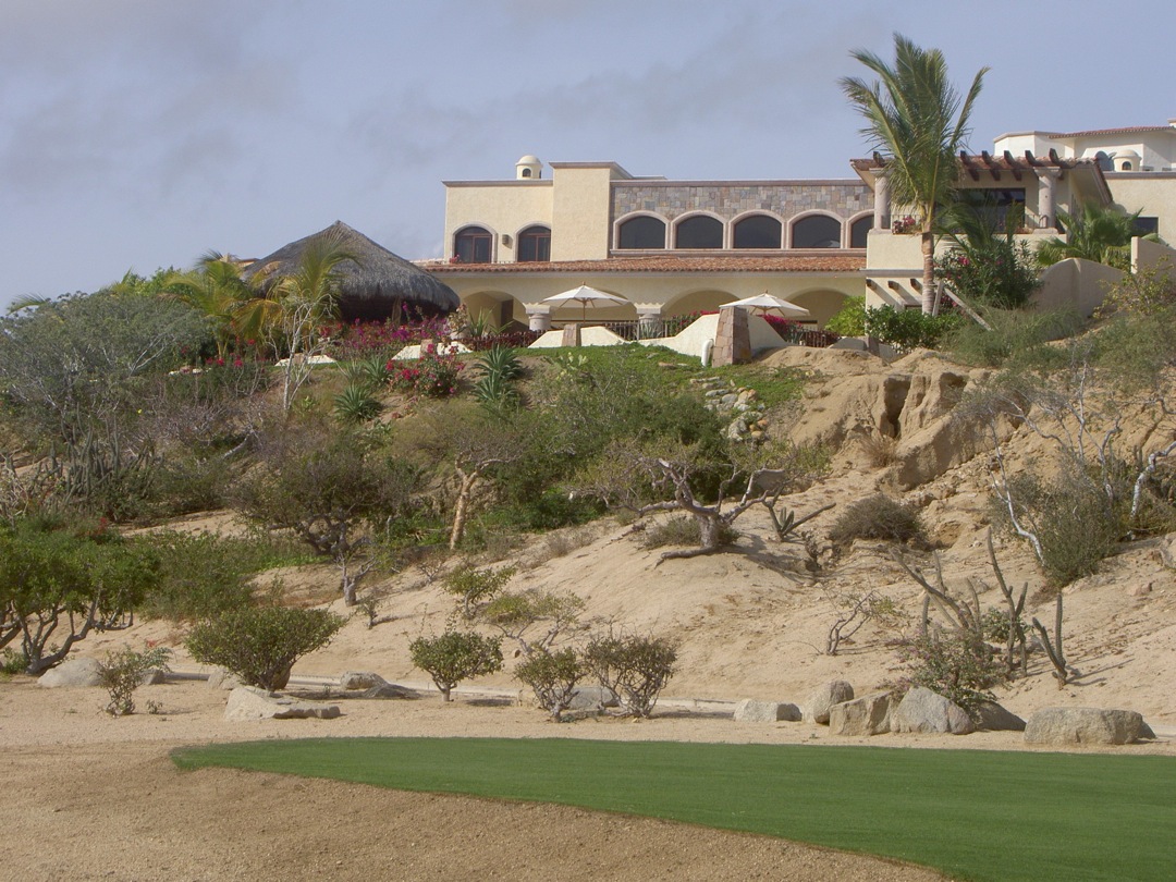 GallerySelection/HRearFromGolfDay.jpg